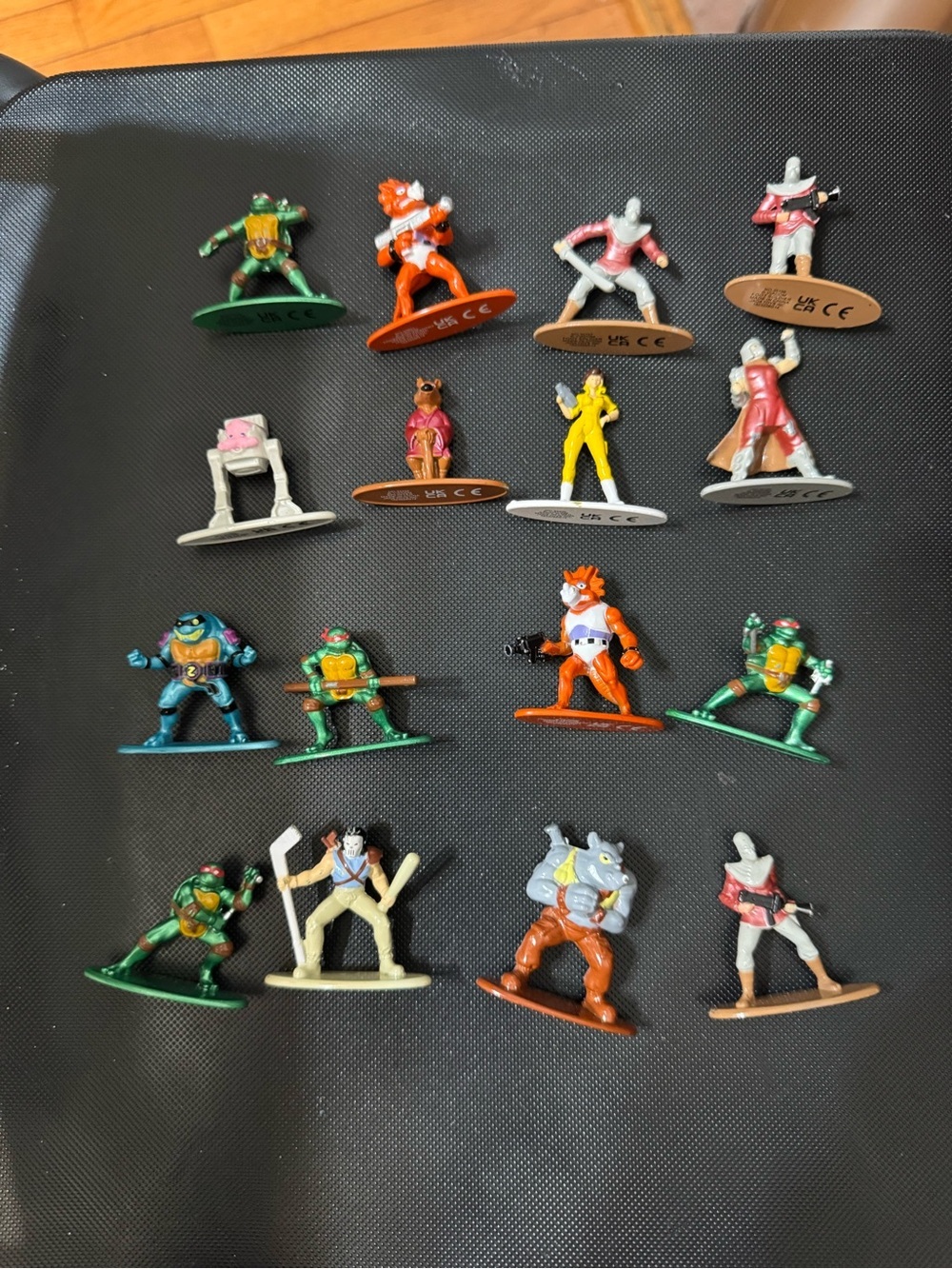 Jada Nano Metalfigs TMNT 16 Pack - Collectible Die-Cast Figures ... - Picture 10 of 10